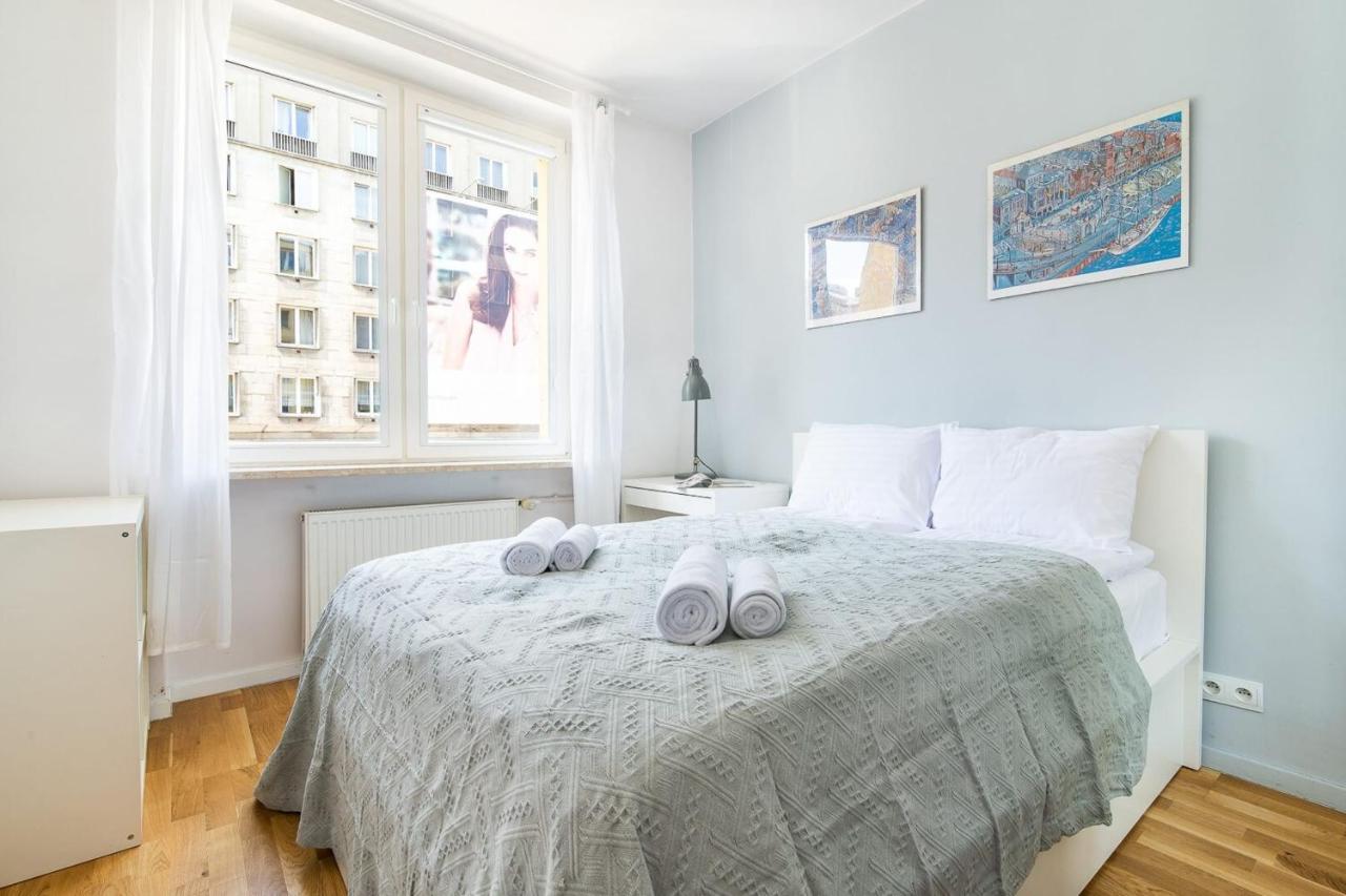 Rent Like - Krucza 46 * Warszawa